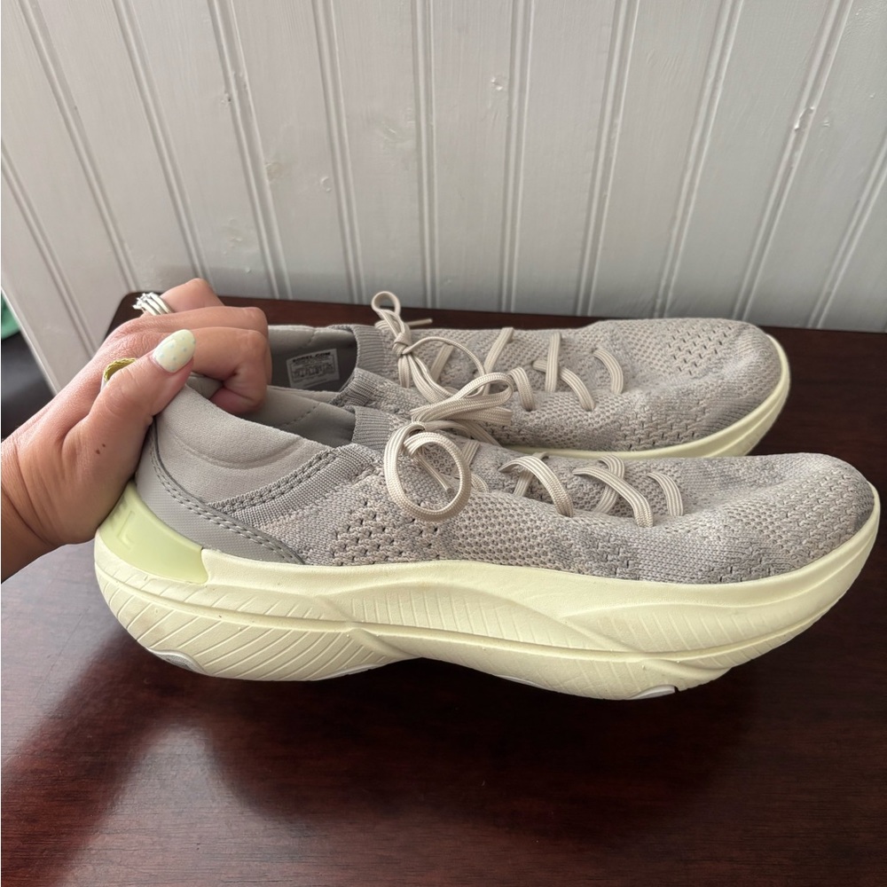 Sorel Shoes Womens 7.5 Explorer Blitz Stride Casual Sneakers Gray